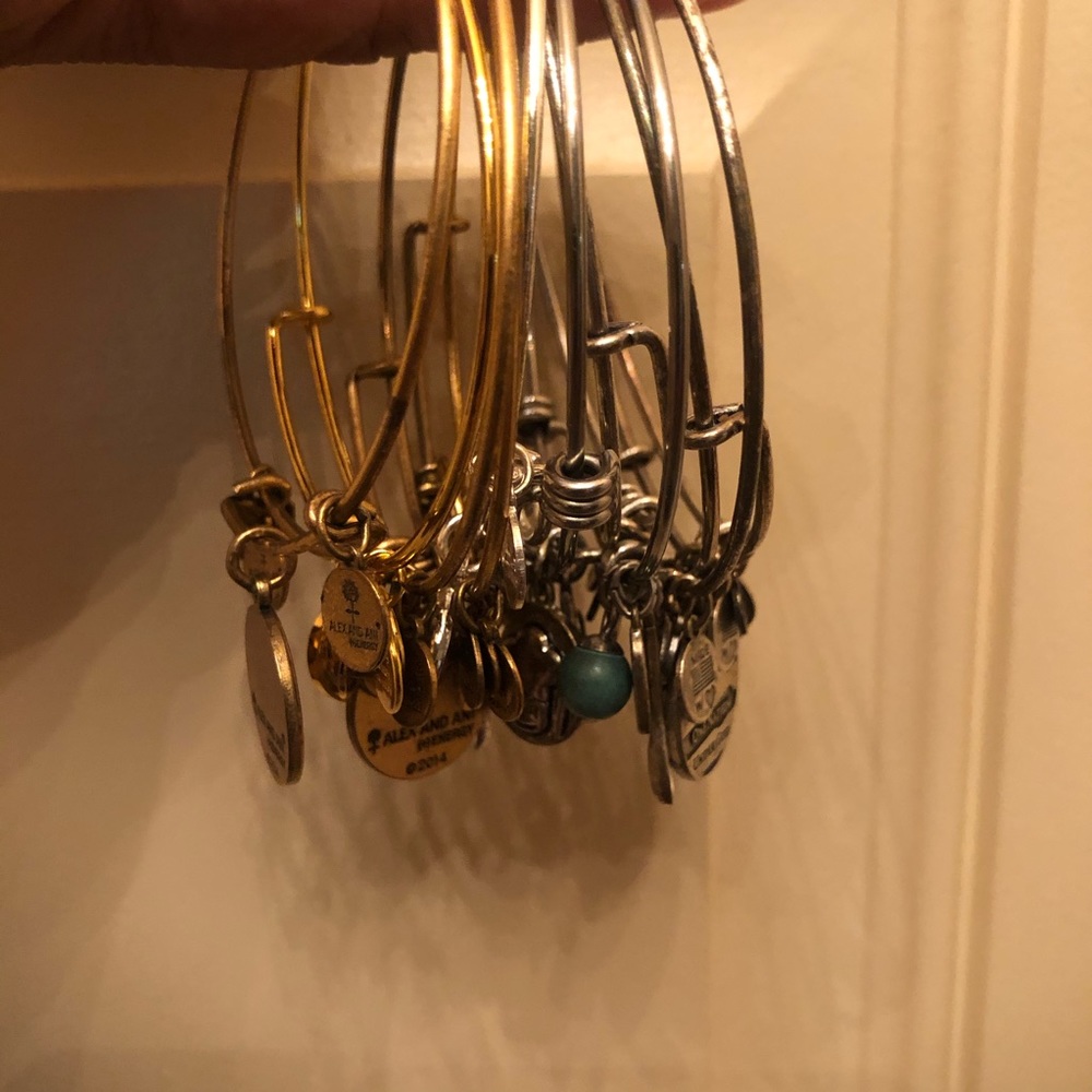 Alex & Ani